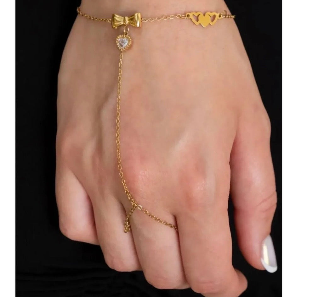 Dainty Bow Handchain