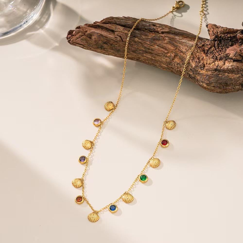 Shell Charm Necklace