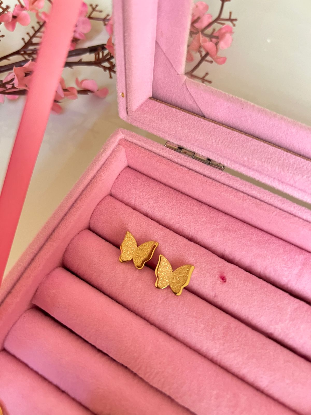 Butterfly earring