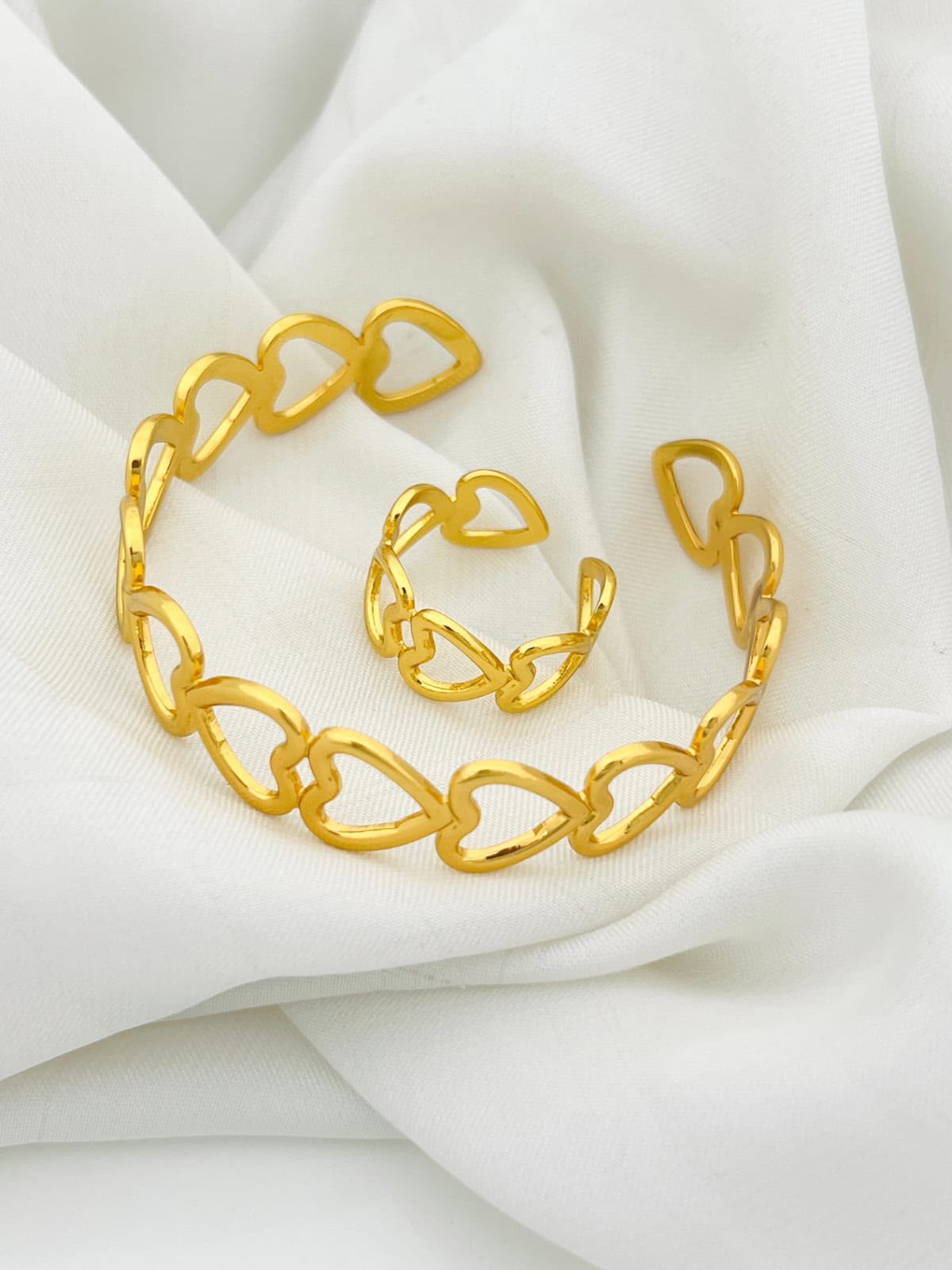 Heart Bangle Adjustable